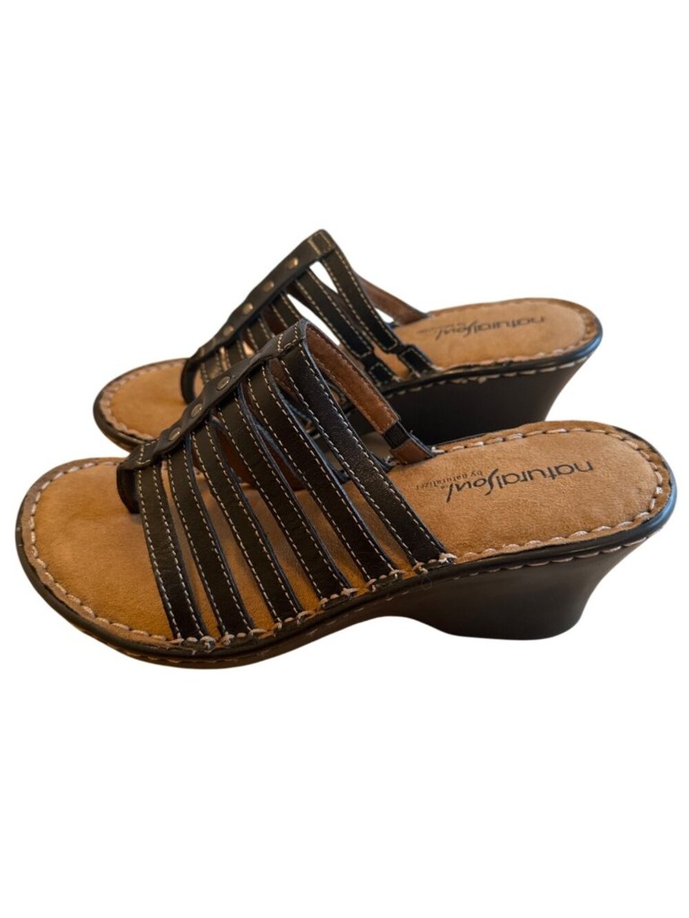 Natural Soul Size 6.5  by Naturalizer Thong Strappy Wedge Sandals Black
